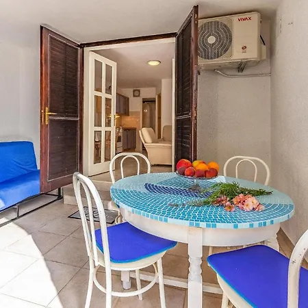 In With Wifi Apartment *